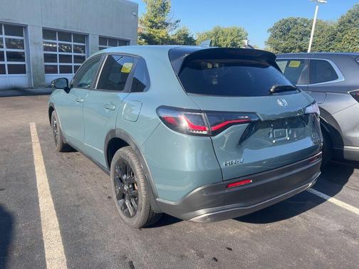 2023 Honda HR-V AWD Sport