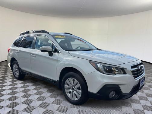 2019 Subaru Outback 2.5i Premium