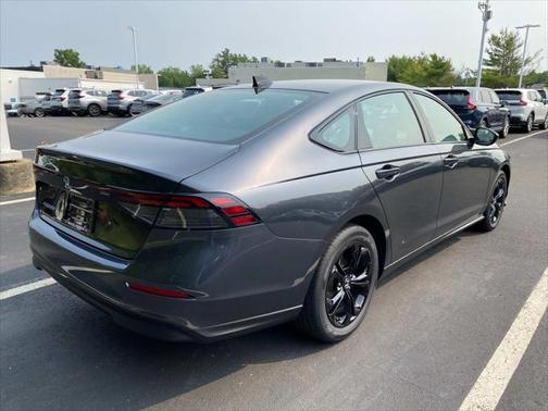 2025 Honda Accord Sport SE 1.5T