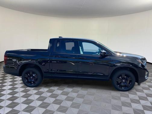2025 Honda Ridgeline Black