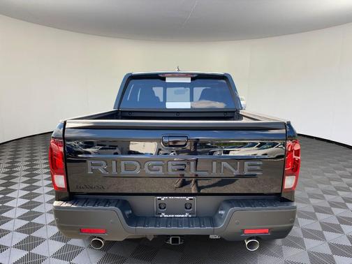 2025 Honda Ridgeline Black