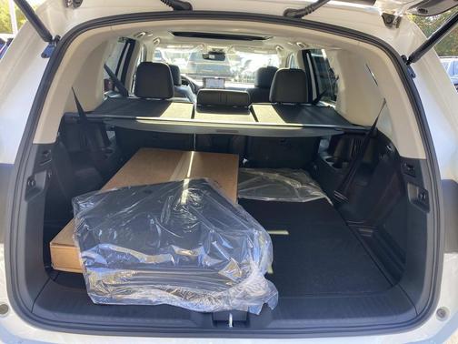 2025 Honda Pilot Touring 8-Passenger