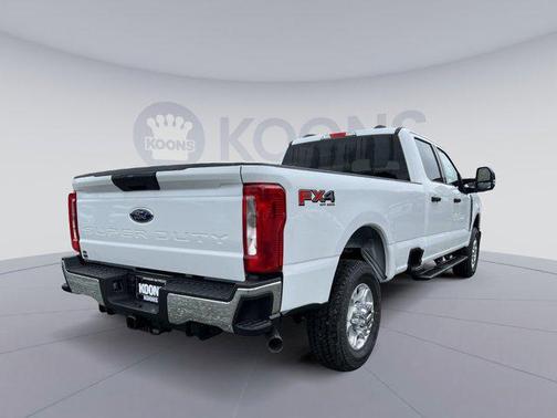 2026 Ford F-350 XLT