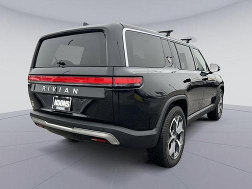 2023 Rivian R1S Adventure Dual Motor Large Pack