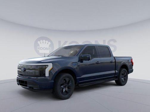 2025 Ford F-150 Lightning LARIAT