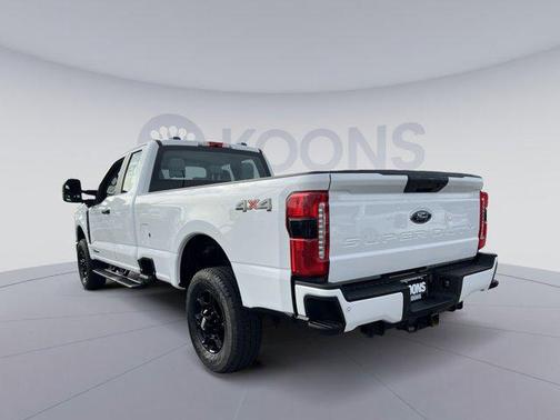 2023 Ford F-350 XL