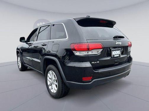 2022 Jeep Grand Cherokee Laredo