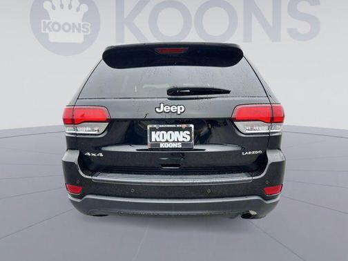 2022 Jeep Grand Cherokee Laredo