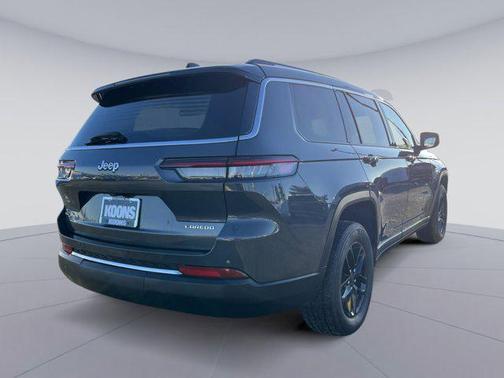 2021 Jeep Grand Cherokee L Laredo