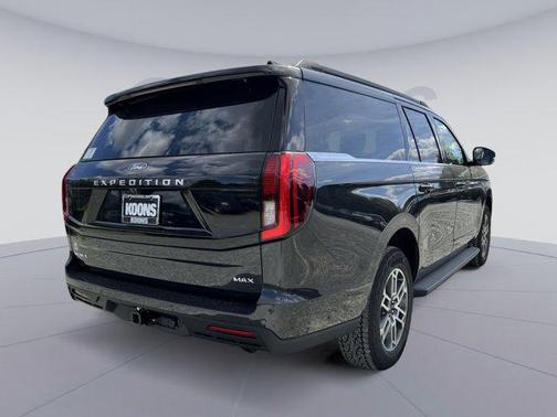 2025 Ford Expedition Max Active 4x4