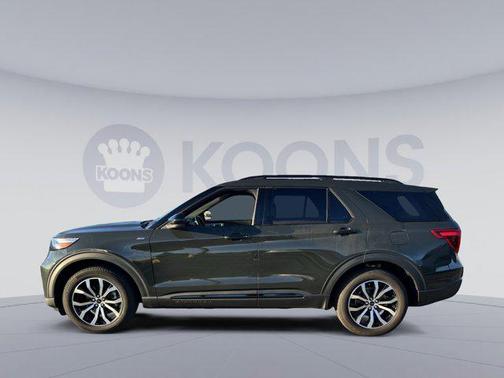 2022 Ford Explorer ST-Line