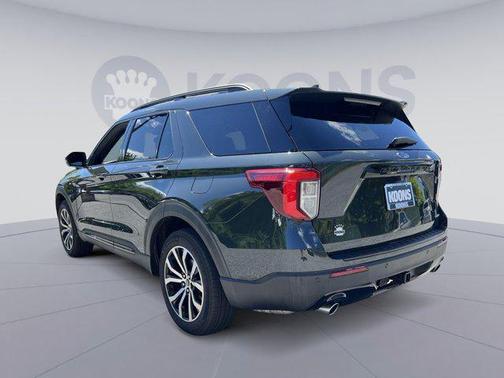 2022 Ford Explorer ST-Line