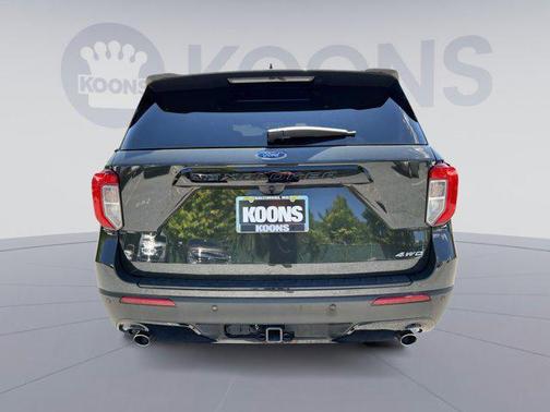 2022 Ford Explorer ST-Line