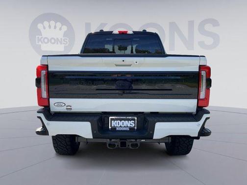 2026 Ford F-250 Platinum