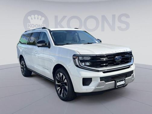 Star White Metallic Tri-Coat 2026 Ford Expedition Max Platinum