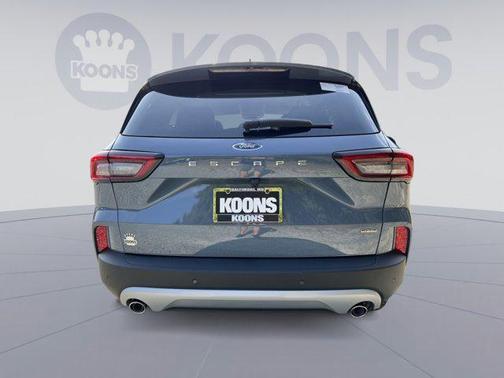 2026 Ford Escape PHEV SE