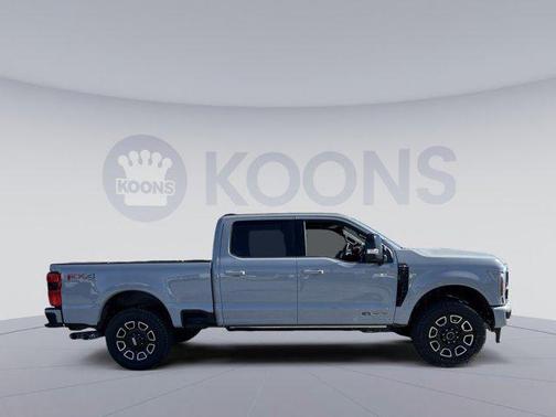 2025 Ford F-250 Platinum
