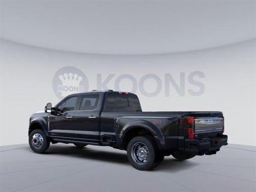 2025 Ford F-450 Platinum