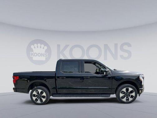 2025 Ford F-150 Lightning Platinum