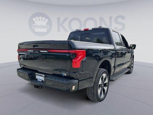2025 Ford F-150 Lightning Platinum