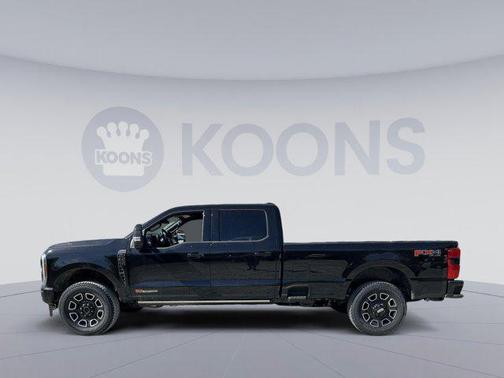 2025 Ford F-350 Platinum