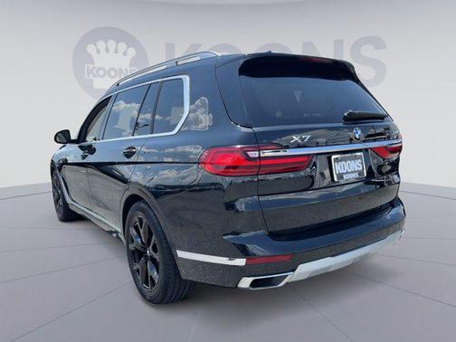 2022 BMW X7 xDrive40i