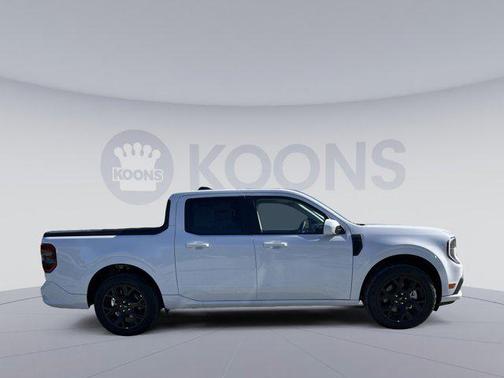 2025 Ford Maverick Lobo Standard