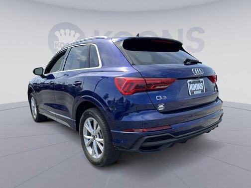 2024 Audi Q3 Premium 45 TFSI S line quattro Tiptronic