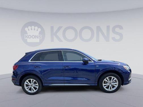2024 Audi Q3 Premium 45 TFSI S line quattro Tiptronic