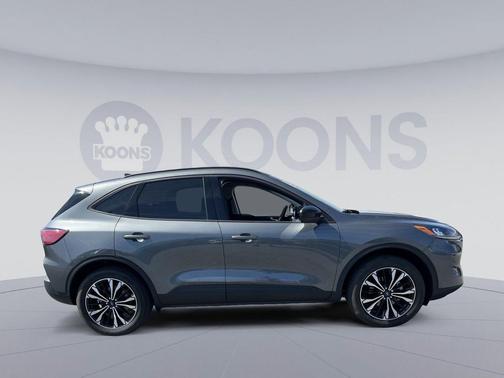 Carbonized Gray Metallic 2022 Ford Escape SEL