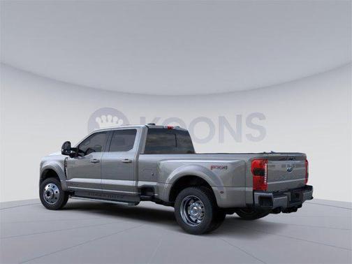 2025 Ford F-450 Lariat