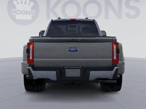 2025 Ford F-450 Lariat