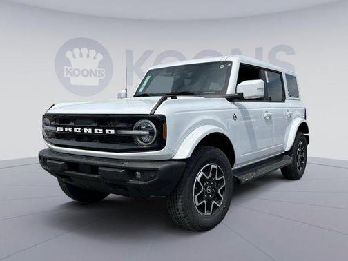 2025 Ford Bronco Outer Banks
