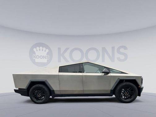 2025 Tesla Cybertruck All-Wheel Drive