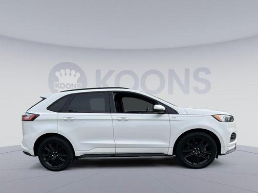 2020 Ford Edge ST