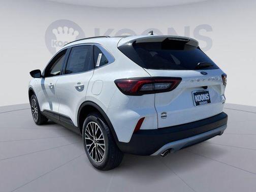 2025 Ford Escape Base