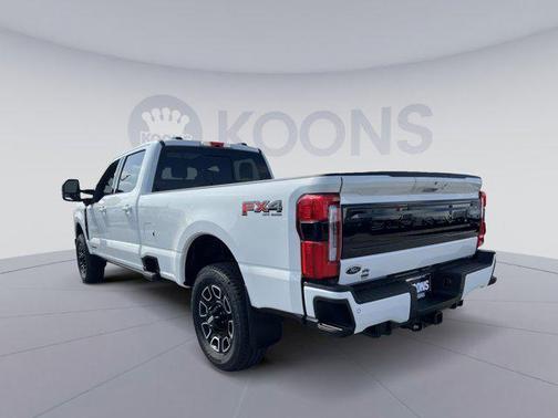 2025 Ford F-350 Platinum