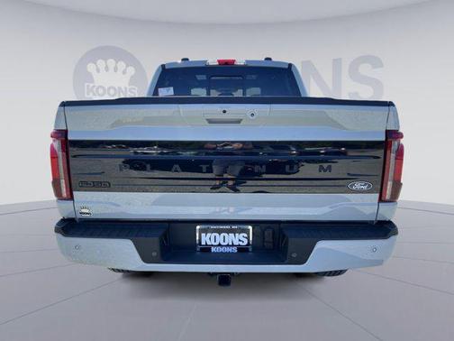 Avalanche 2026 Ford F-150 Platinum
