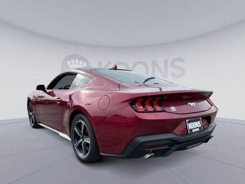 2025 Ford Mustang EcoBoost