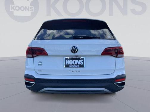 2024 Volkswagen Taos 1.5T SE