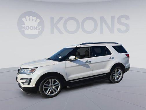 White Platinum Metallic Tri-Coat 2017 Ford Explorer Limited