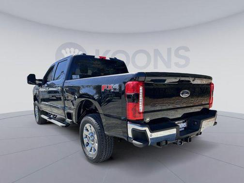 Agate Black Metallic 2026 Ford F-250 Lariat