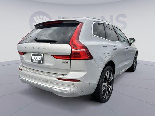 2022 Volvo XC60 B6 Inscription