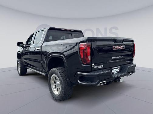 Onyx Black 2023 GMC Sierra 1500 Denali