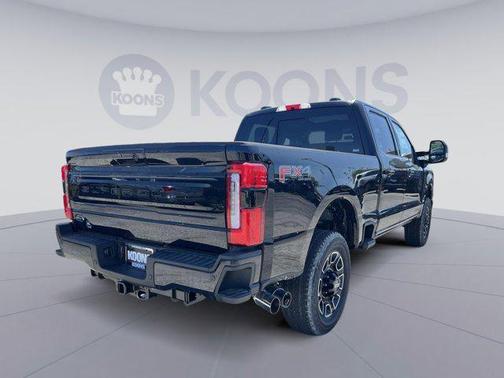 2025 Ford F-250 Platinum