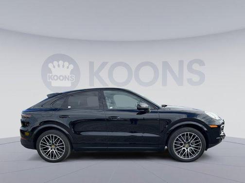 2022 Porsche Cayenne Cayenne