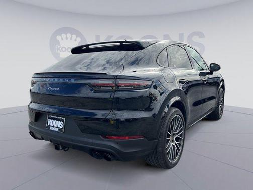 2022 Porsche Cayenne Cayenne