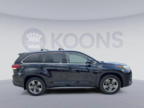 2017 Toyota Highlander Limited Platinum