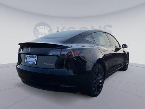 2023 Tesla Model 3 Performance