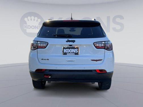 2024 Jeep Compass Trailhawk